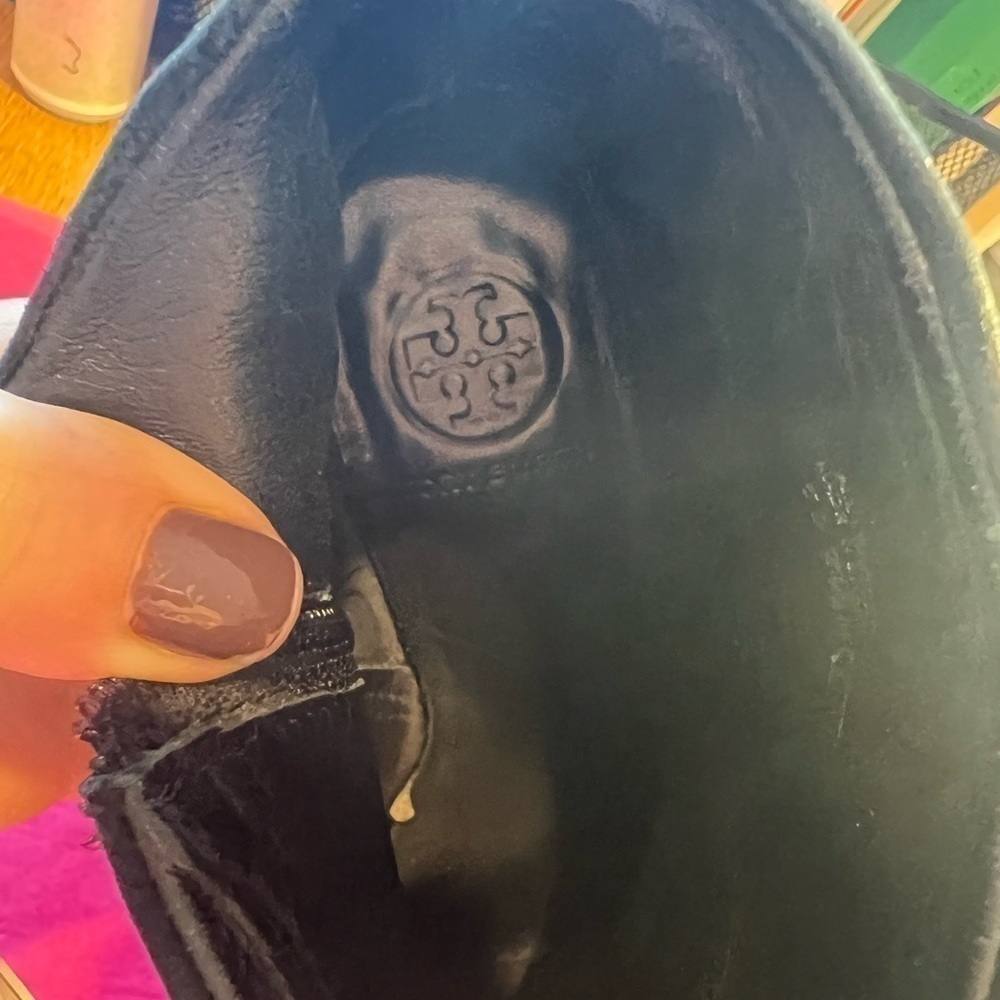 TORY BURCH Patricia Black suede 3inch booties with gold tory logo size 7.5 - Picture 3 of 13